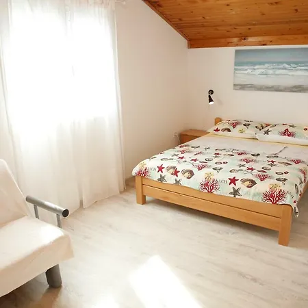 Taradzic Apartamento Vodice
