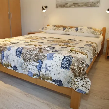 Apartment Taradzic