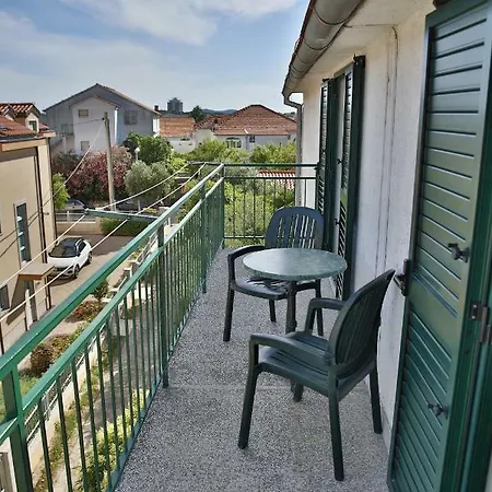 Taradzic Apartamento Vodice