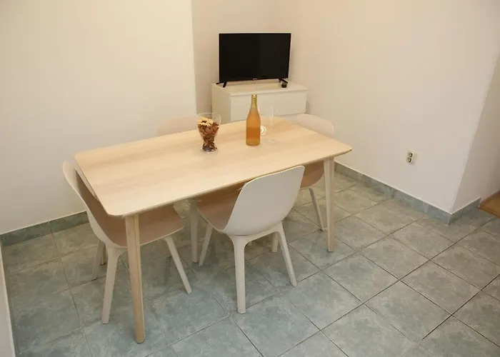 Taradzic アパート *