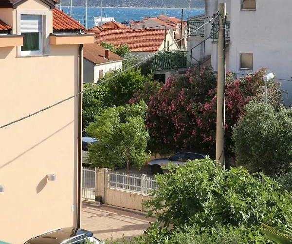 Taradzic アパート ヴォディツェ