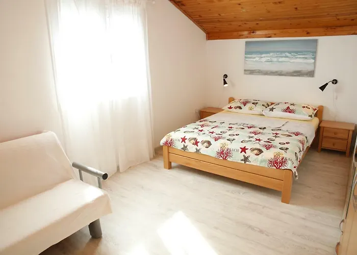 Taradzic アパート ヴォディツェ