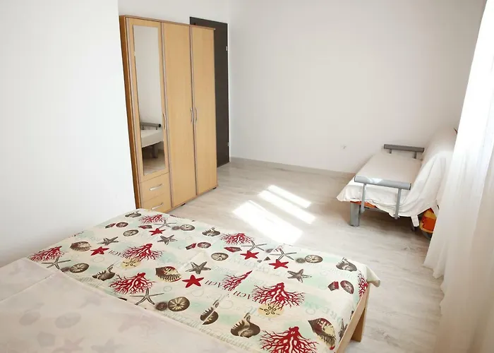 Taradzic アパート *